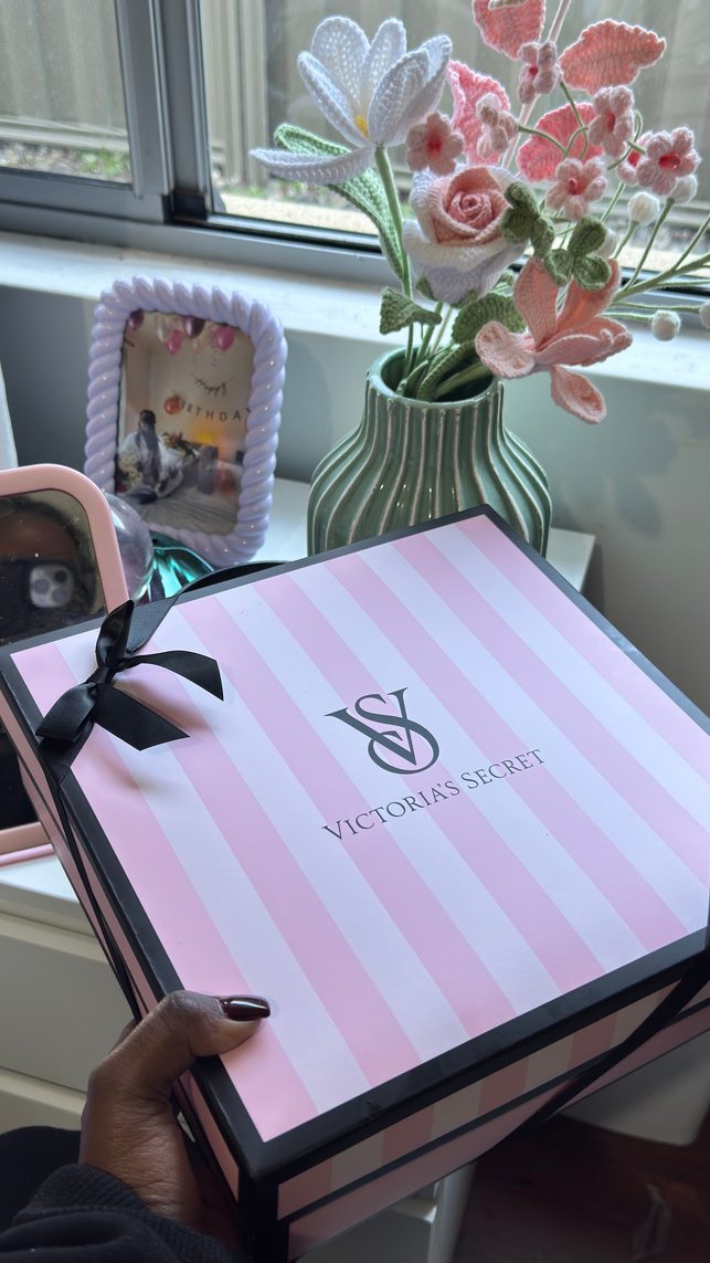 Pink lifestyle details at home